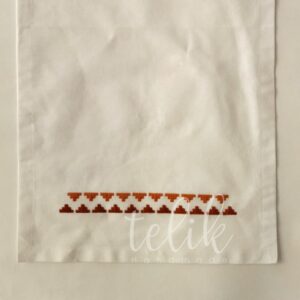 Подтарельник TS002